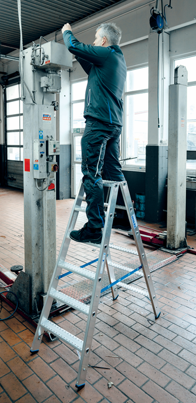 STABILO Doppelleiter mit R13-Stufen